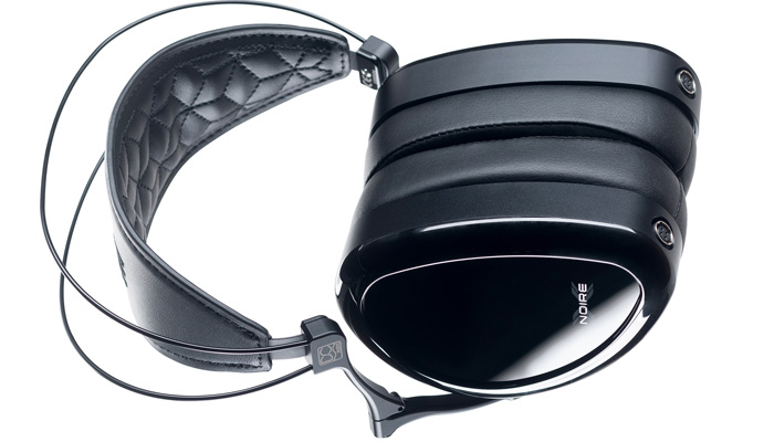 Dan Clark Audio NOIRE X - Luxurious Comfort with Enhanced Earpads