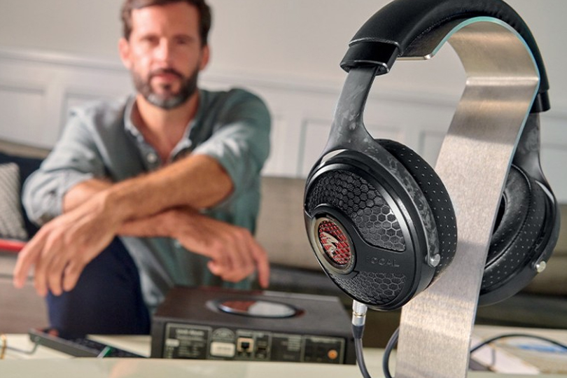 How to Choose Headphones for Home Use