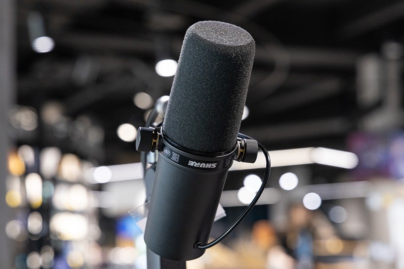 A Complete Guide to Microphones: Types and Their Uses