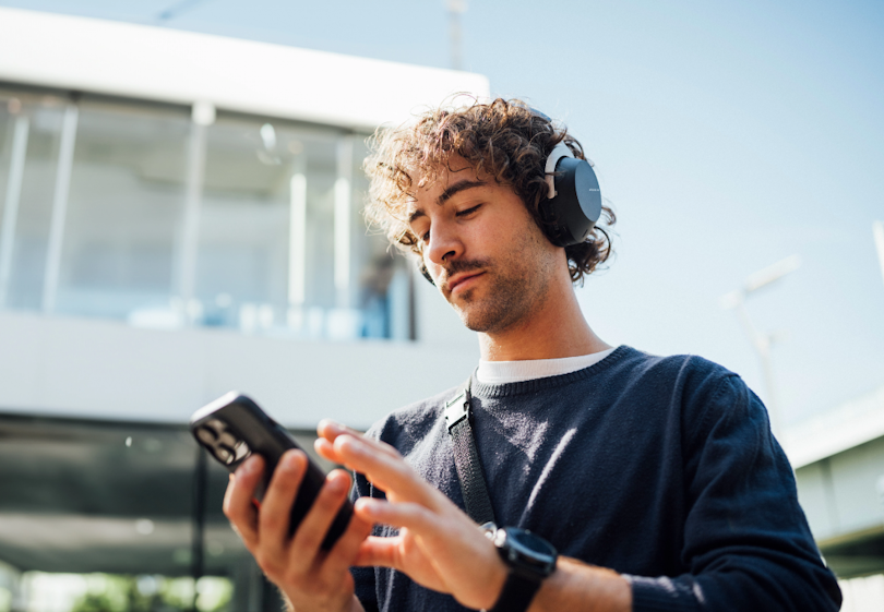 beyerdynamic AVENTHO 300 and Amiron 300: Wireless Flagship Headphones for the Company's 100th Anniversary