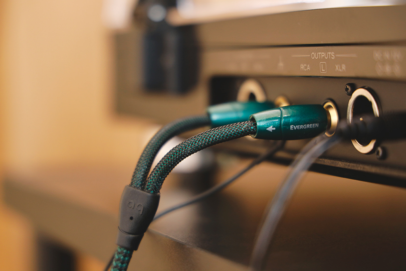 Connecting a Turntable to an Amplifier