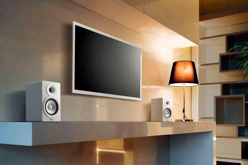 Sooundbars vs. Speakers