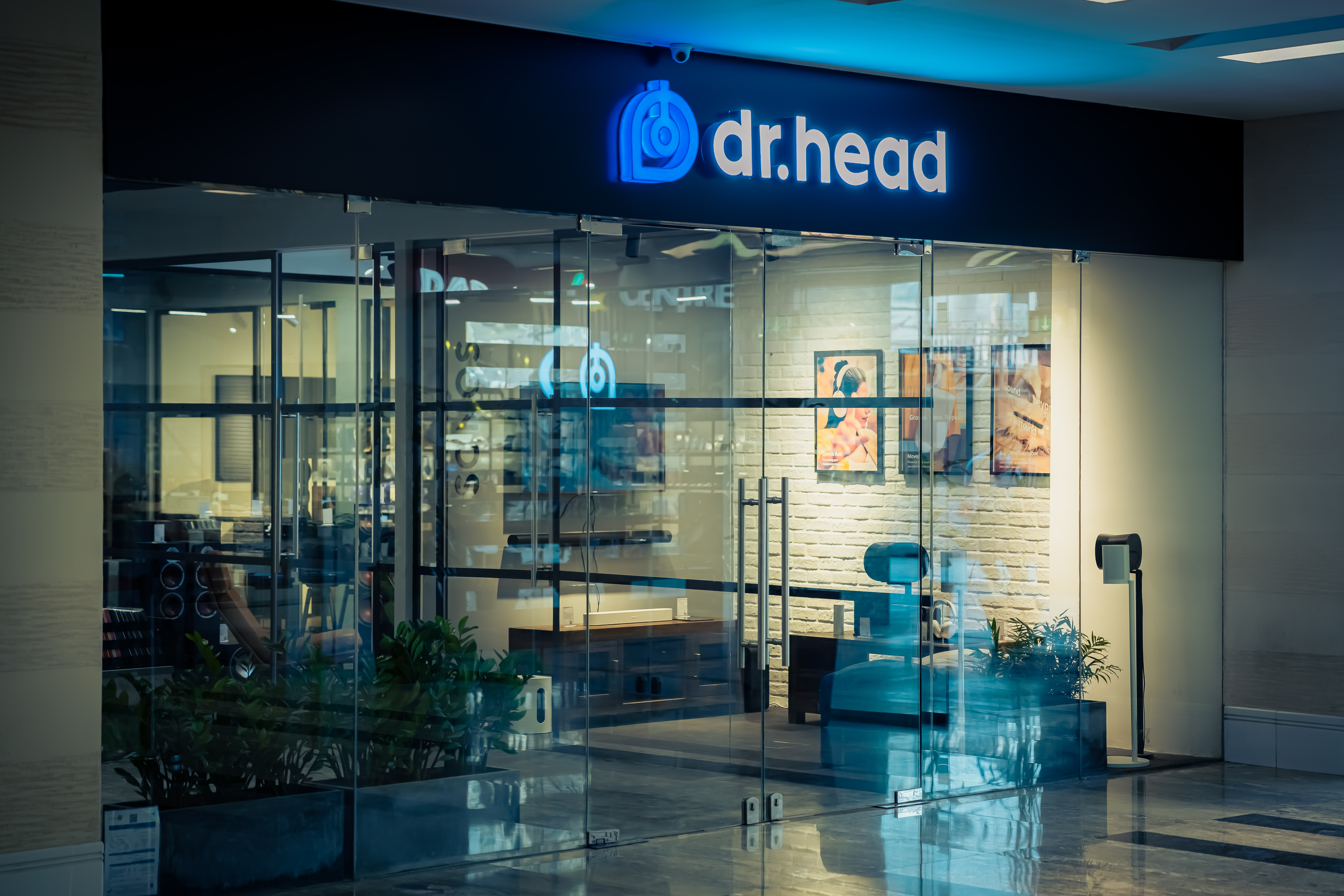Dr.Head Dubai Showroom