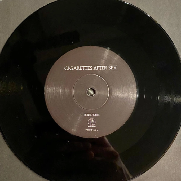 Vinyl Record Cigarettes After Sex – Bubblegum LP - img.2