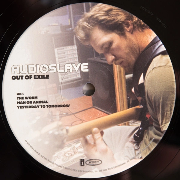 Vinyl Record Audioslave - Out Of Exile - 2LP - img.5