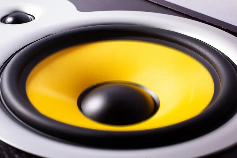 How to Test Speakers Before You Buy Them (Like a Pro)