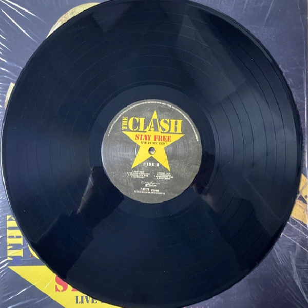 Vinyl Record The Clash – Stay Free - Live In NYC 1979 - LP - img.2