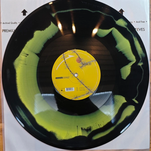 Vinyl Record Post Malone - Beerbongs & Bentleys - 2LP - img.5