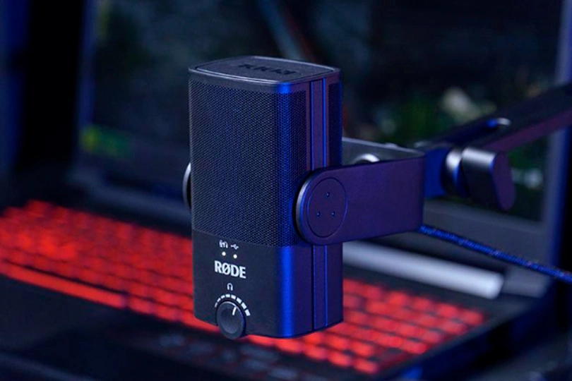 How to Connect a Microphone to a Computer