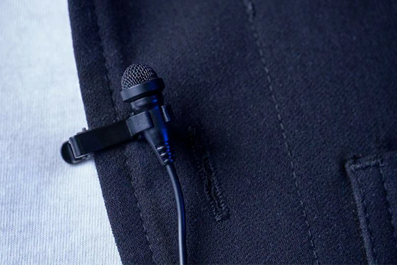 How to Connect a Microphone to a Computer