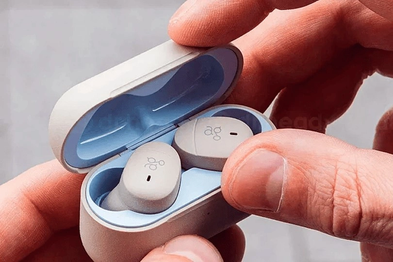 AG earbuds