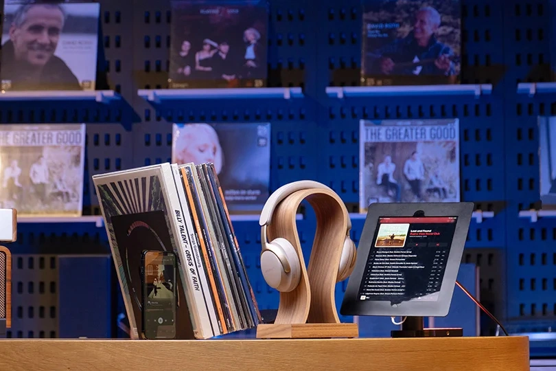 Best Solutions for Staying Focused in a Noisy Environment