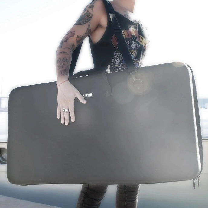 Case UDG Creator Controller Hardcase 2XL MK2 Black - img.1