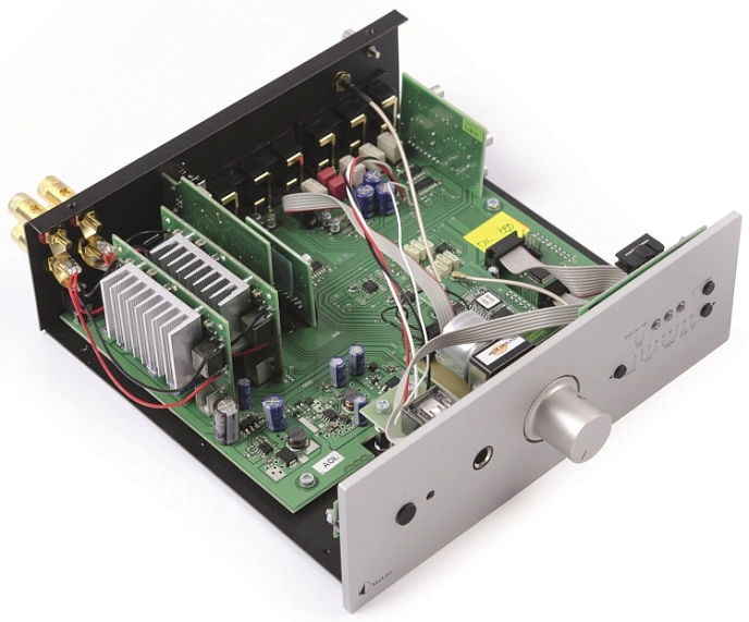 Integrated amplifier Pro-Ject Maia DS NT Silver - img.2