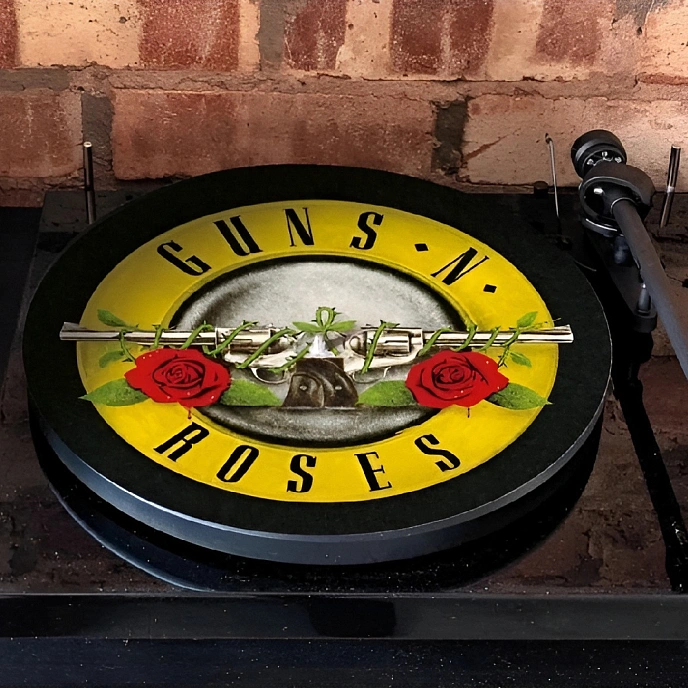 Vinyl Accessory Pyramid Guns N Roses Logo (12 Slipmat) - img.1