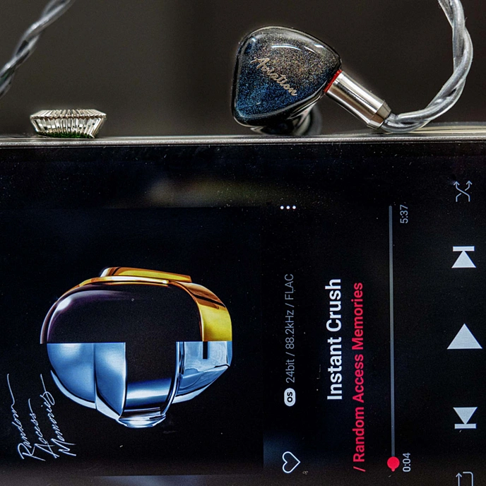 In-ear headphones Queen Of Audio Aviation Galaxy - img.4