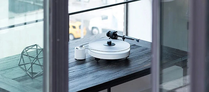 Turntable Pro-Ject RPM 5 Carbon Red - img.5