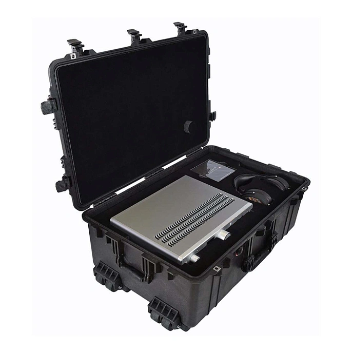 Headphone Amplifiers and DACs Warwick Acoustics Aperio Amplifier Silver - img.9