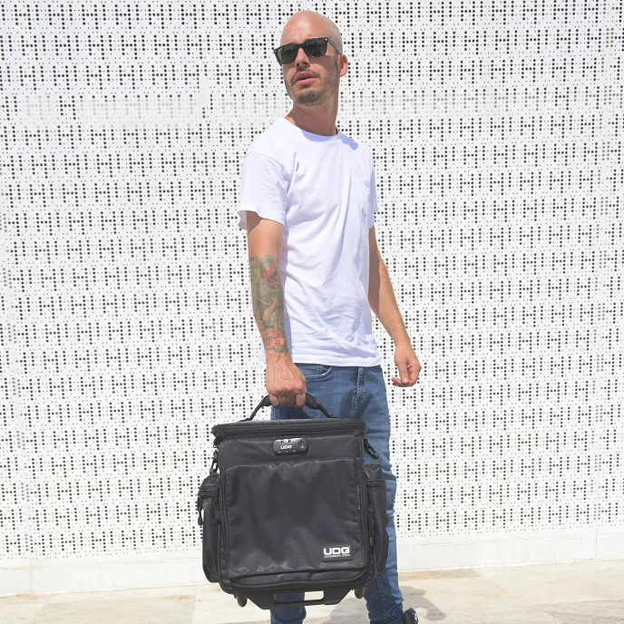 Bag UDG Ultimate SlingBag Trolley DeLuxe MK2 Black - img.3