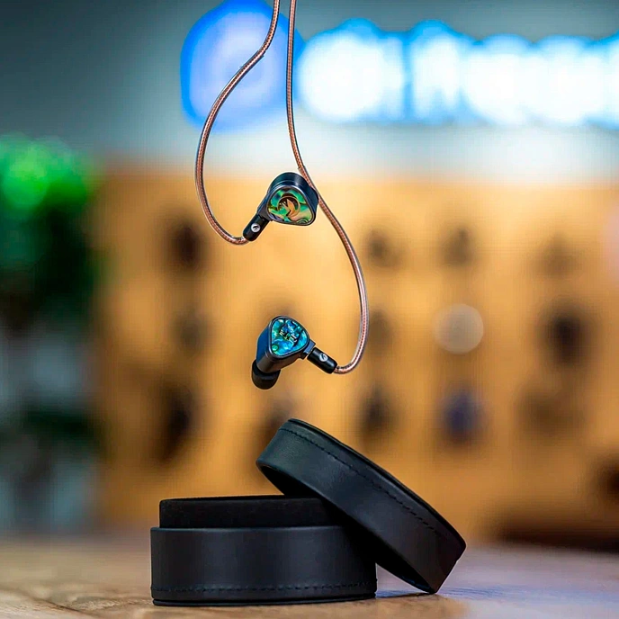 IEMs headphones Fir Audio e12 - img.4