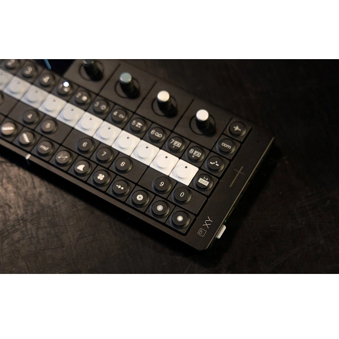 Synthesizer Teenage Engineering OP-XY Black - img.3