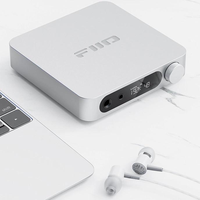 Headphone Amplifiers and DACs FiiO K11 Silver - img.11