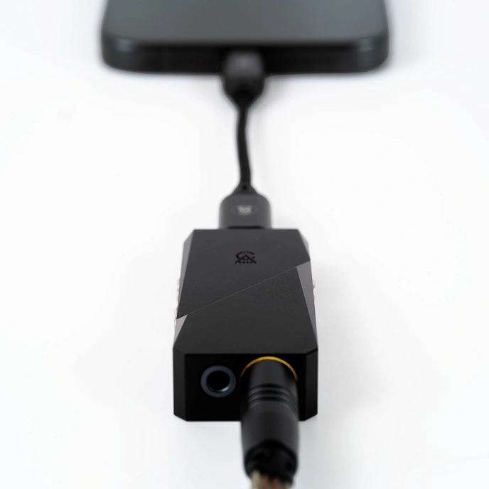 Headphone amplifier with DAC Campfire Audio Relay - img.6