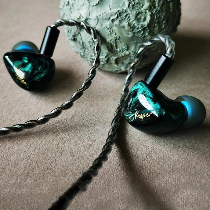 In-ear headphones Queen Of Audio Vesper Green - img.3