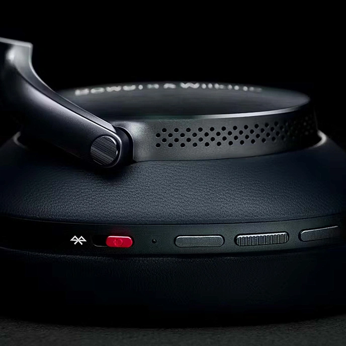 Wireless Headphones Bowers & Wilkins PX 8 007 Edition Midnight Blue - img.5