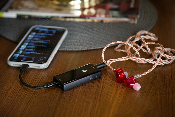 Headphone amplifier with DAC Earmen Colibri - img.8