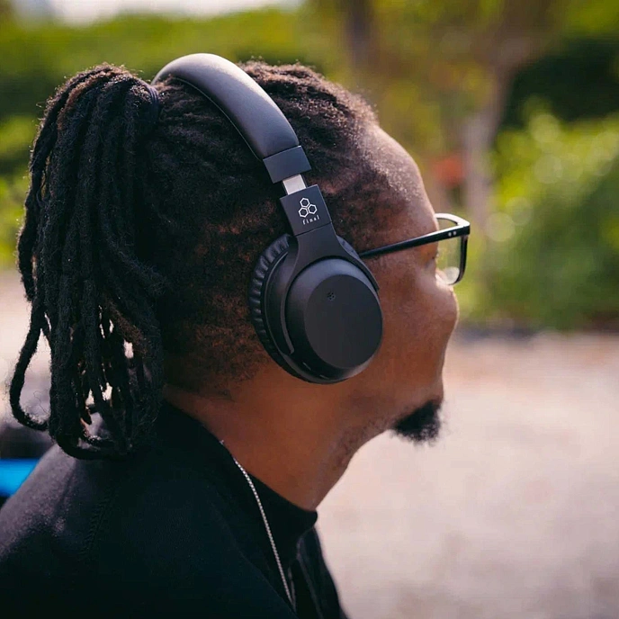 Wireless Headphones Final Audio UX2000 Black - img.4