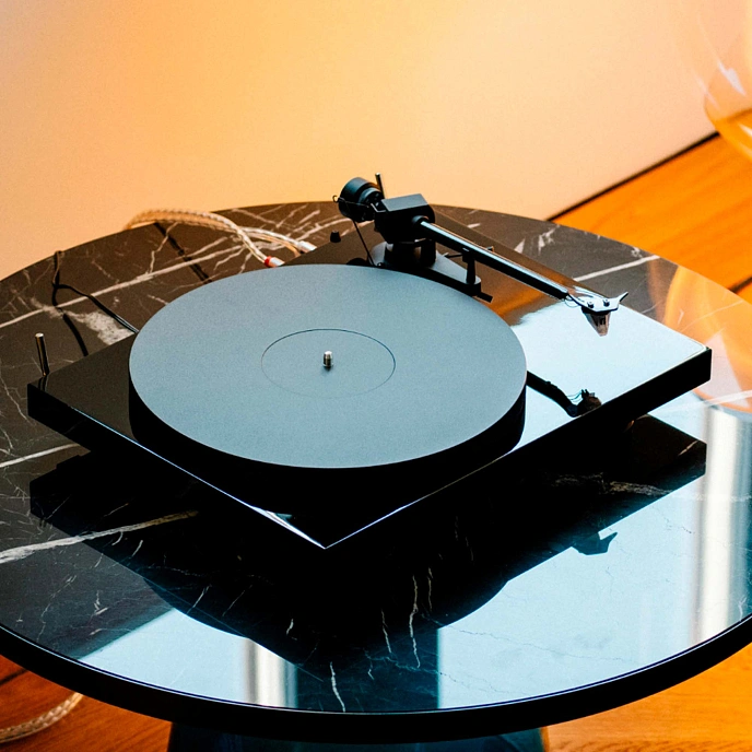 Turntable Pro-Ject Debut EVO 2 (PICK IT MM EVO) High Gloss Black - img.5