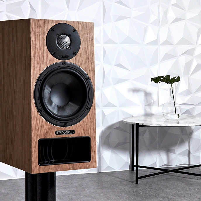 Bookshelf speakers PMC Active twenty5 22i walnut (pair) - img.5