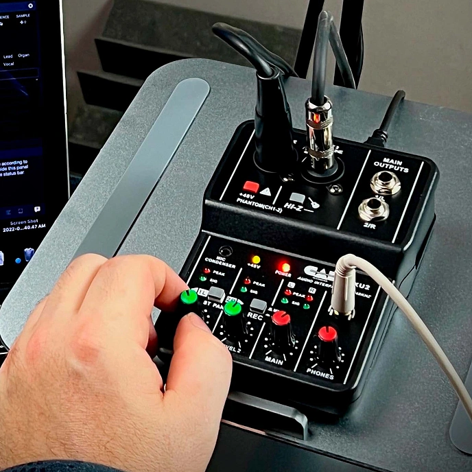 Mixing console CAD MXU2 Black - img.3