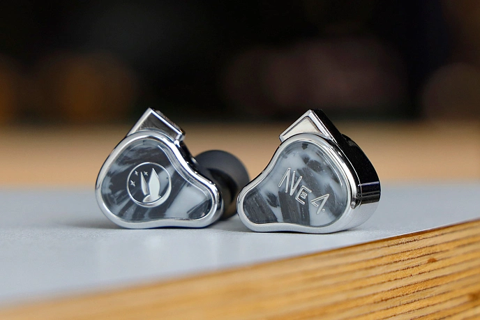 IEMs headphones FiR Audio Neon 4 Universal - img.14