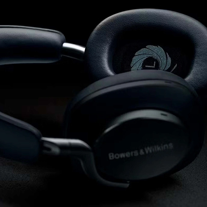 Wireless Headphones Bowers & Wilkins PX 8 007 Edition Midnight Blue - img.4