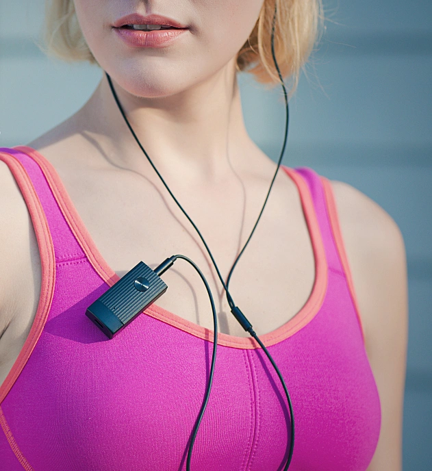 Headphone Amplifiers and DACs FiiO BTR1 - img.10