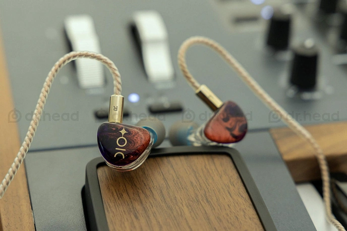 IEMs headphones Aurian Storm 2 Universal - img.7