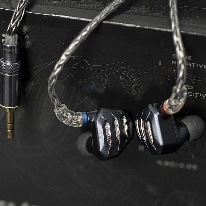 In-ear headphones FiiO FH7s - img.6