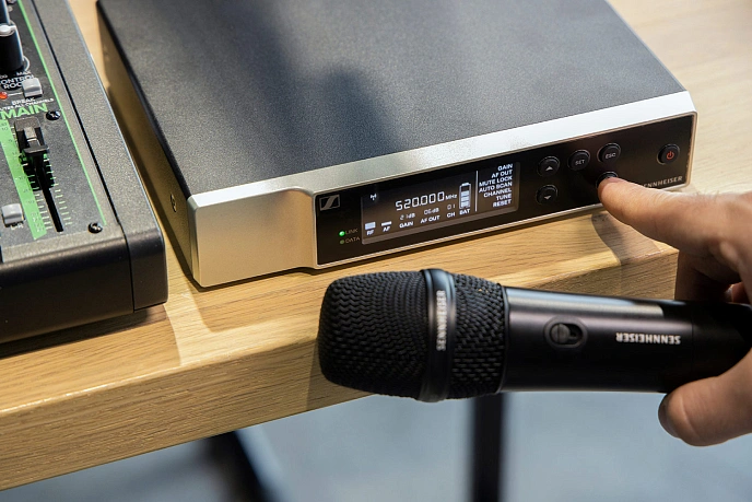 Radio system Sennheiser EW-D 835-S Set R1-6 - img.11