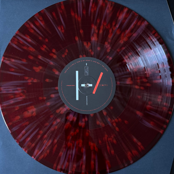 Vinyl Record Twenty One Pilots – Blurryface (10 Year Anniversary Burgundy Splatter) - 2LP - img.6