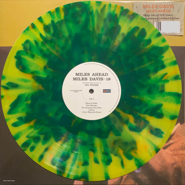 Vinyl Record Miles Davis + 19, Gil Evans – Miles Ahead (Yellow/Green Splatter) LP - img.4