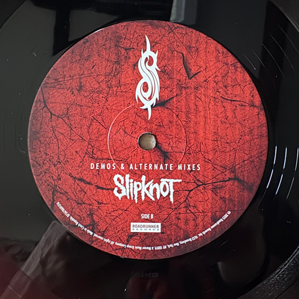 Vinyl Record Slipknot – Slipknot (25th Anniversary) Red Black Mix 2LP - img.10