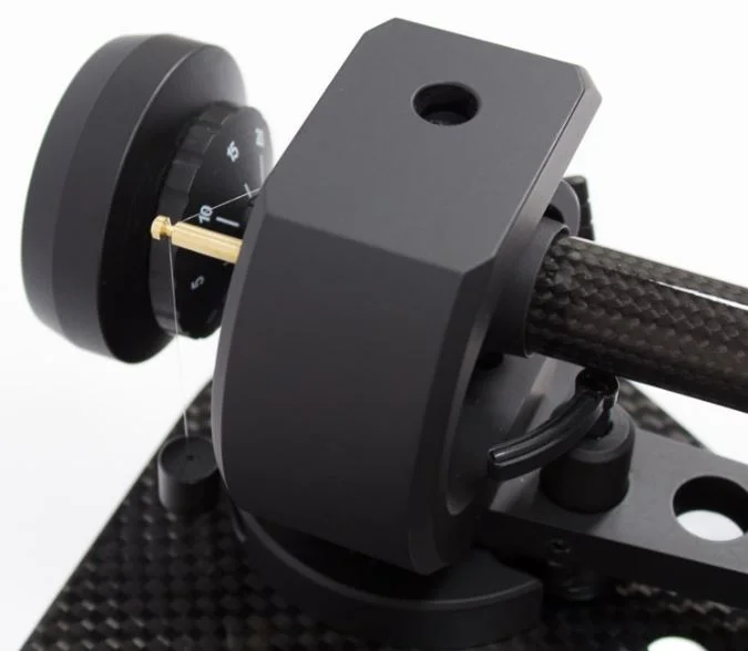 Turntable Pro-Ject RPM 5 Carbon Piano Black - img.1