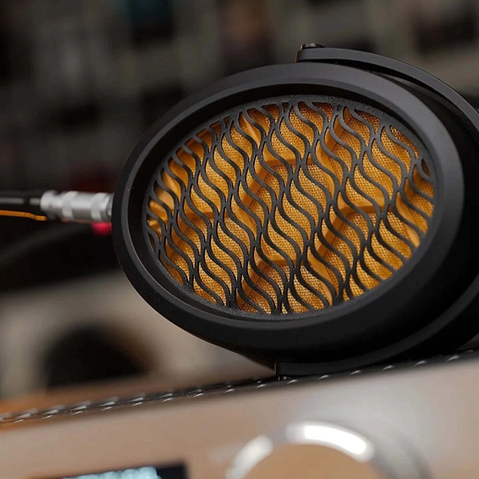 Headphone Amplifiers and DACs Warwick Acoustics Aperio Amplifier Black - img.10