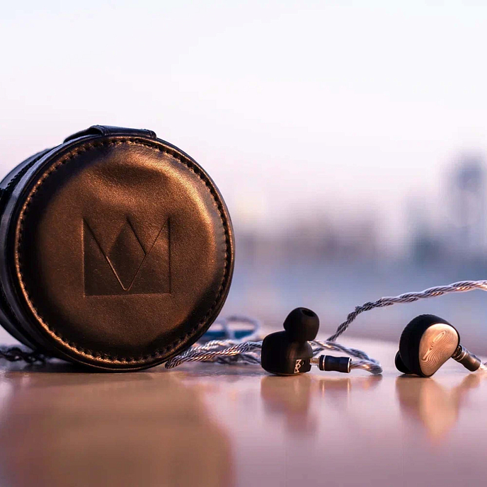 IEMs headphones Noble Audio Viking Ragnar - img.1