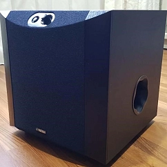 Subwoofer Yamaha NS-SW200 Piano Black