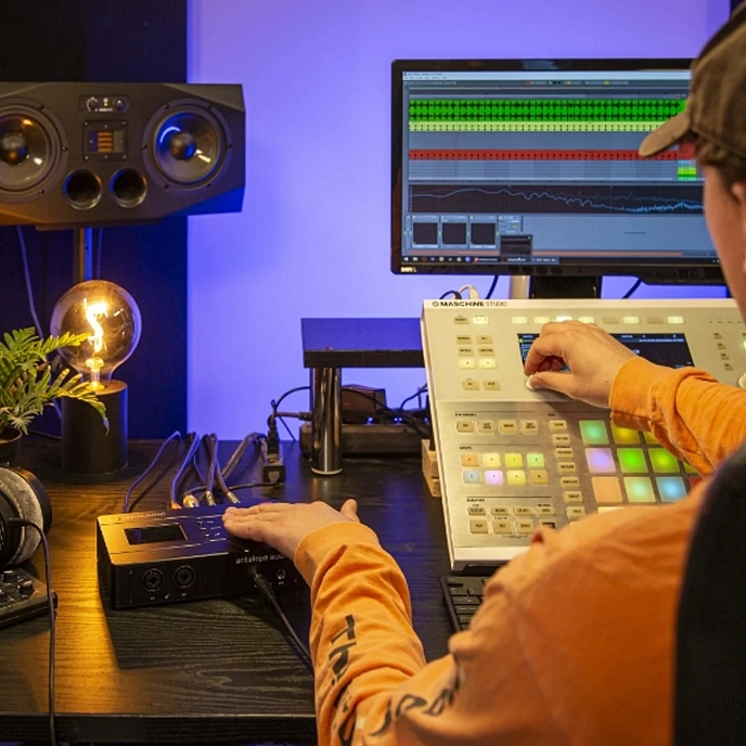 Audio interface Antelope Audio Zen Quadro Synergy Core Black - img.7