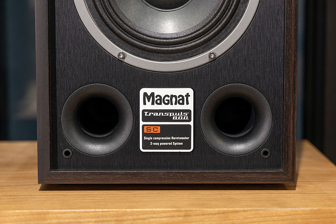 Bookshelf speakers Magnat Transpuls 800A - img.9