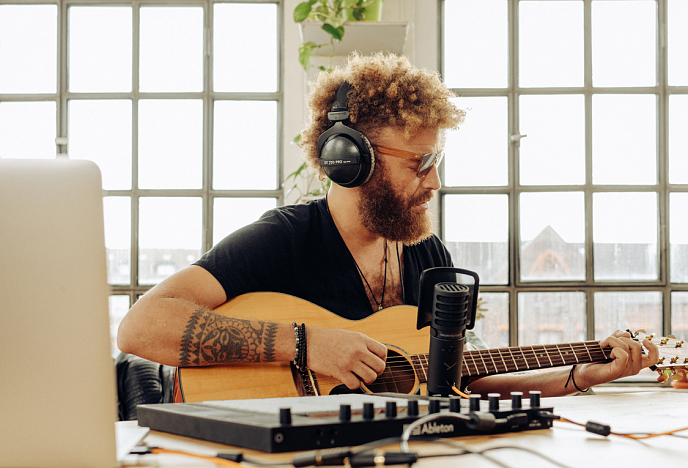 Monitor headphones Beyerdynamic DT 770 PRO Black Limited Edition 250 Ohm - img.3